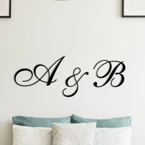 Napis na ścianę do sypialni  Inicjały Litery 